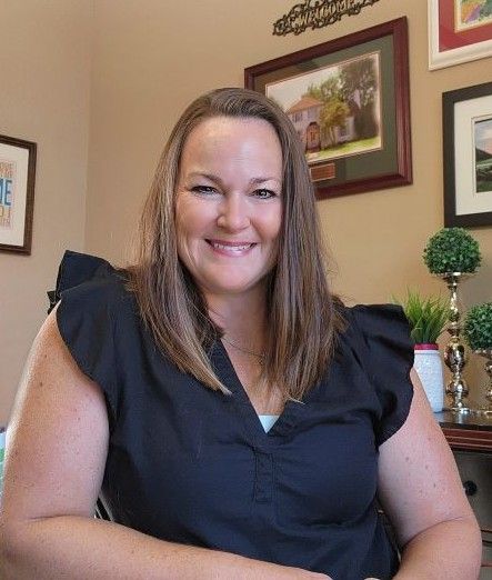 2023 Headshot -Edit.jpg